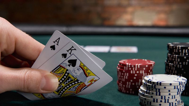 Game Bài Texas Poker 2 bai poker an tien cach tinh diem